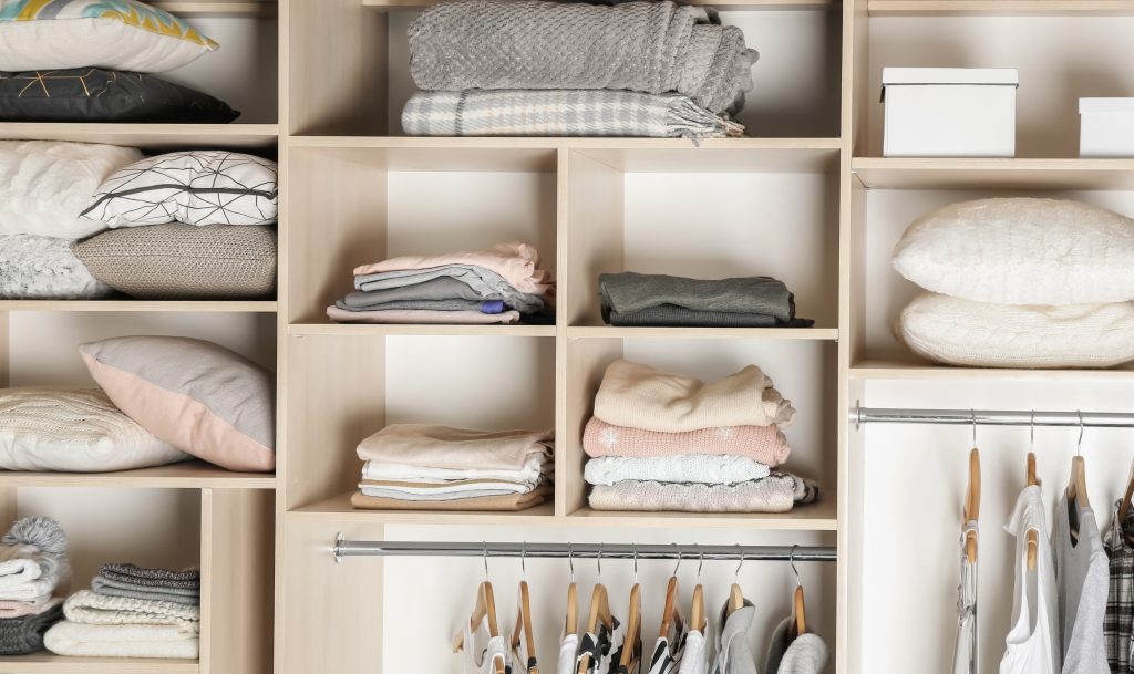 difference between decluttering and organizing