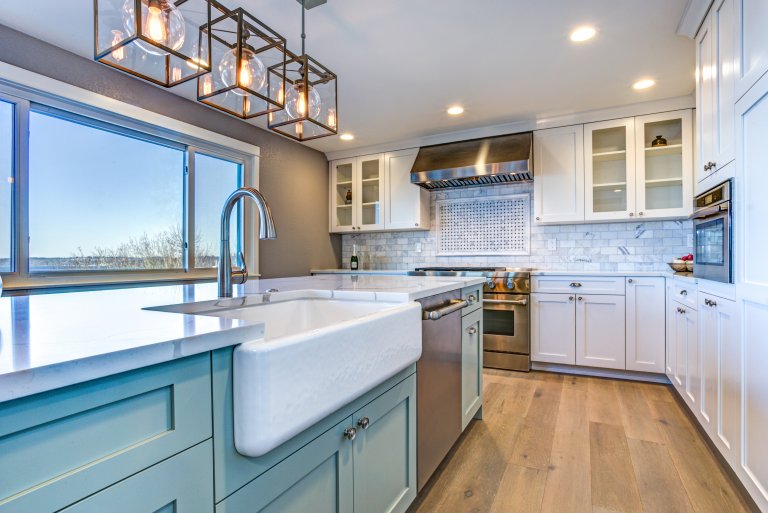 Easy 10-Minute Decluttering Tasks That Will Have Big Results