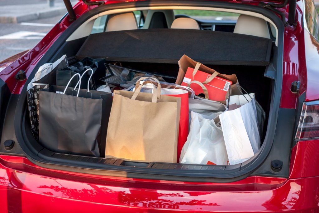 'scarcity mindset' keeps you from decluttering