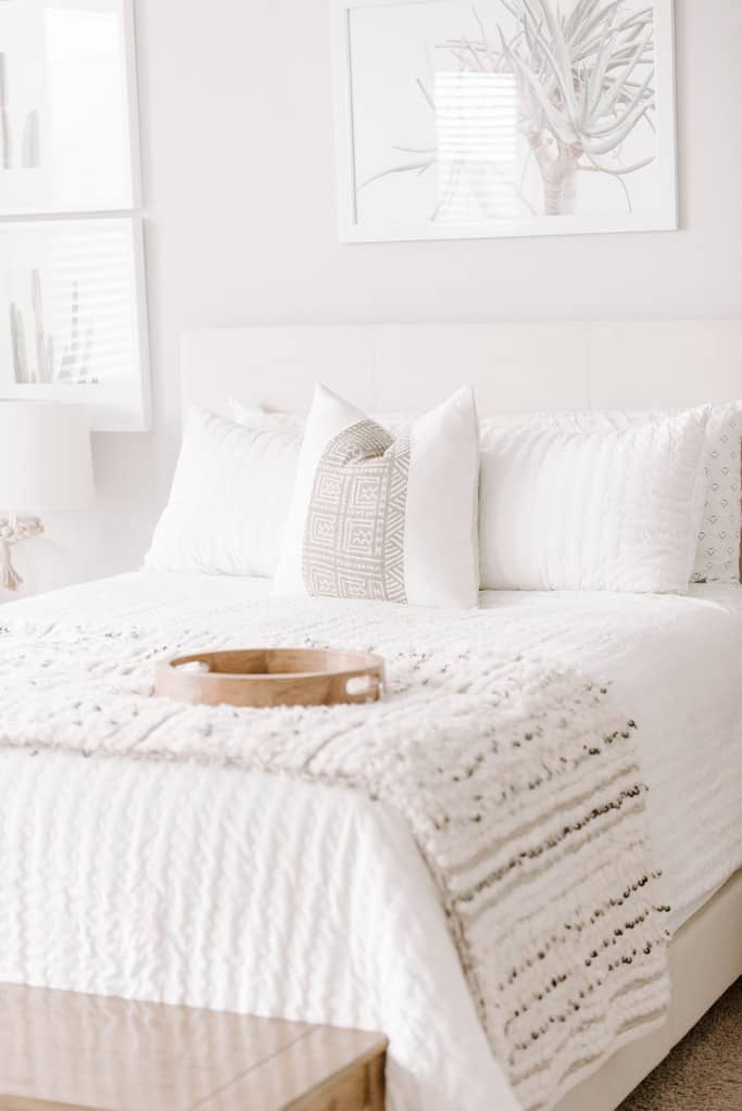how to create a relaxing bedroom sanctuary