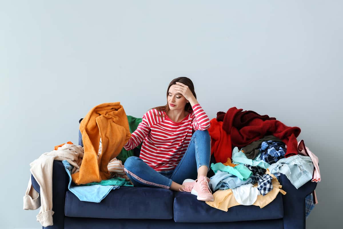 10 Signs You Have Too Much Stuff and Not Enough Space - The Simplicity