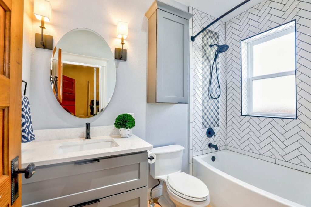 Bathroom Essentials Checklist: 18 Necessities