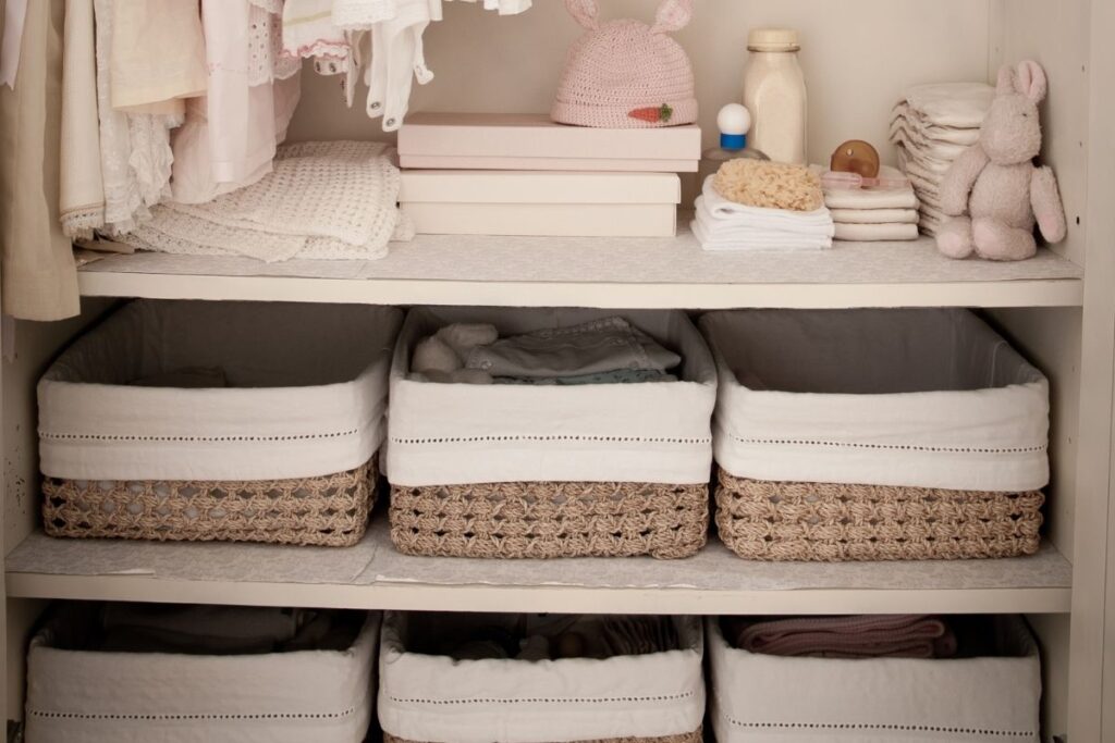 declutter before baby