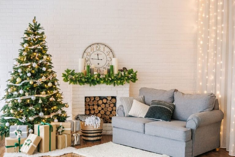 4 Tips for Simplifying Décor This Holiday Season