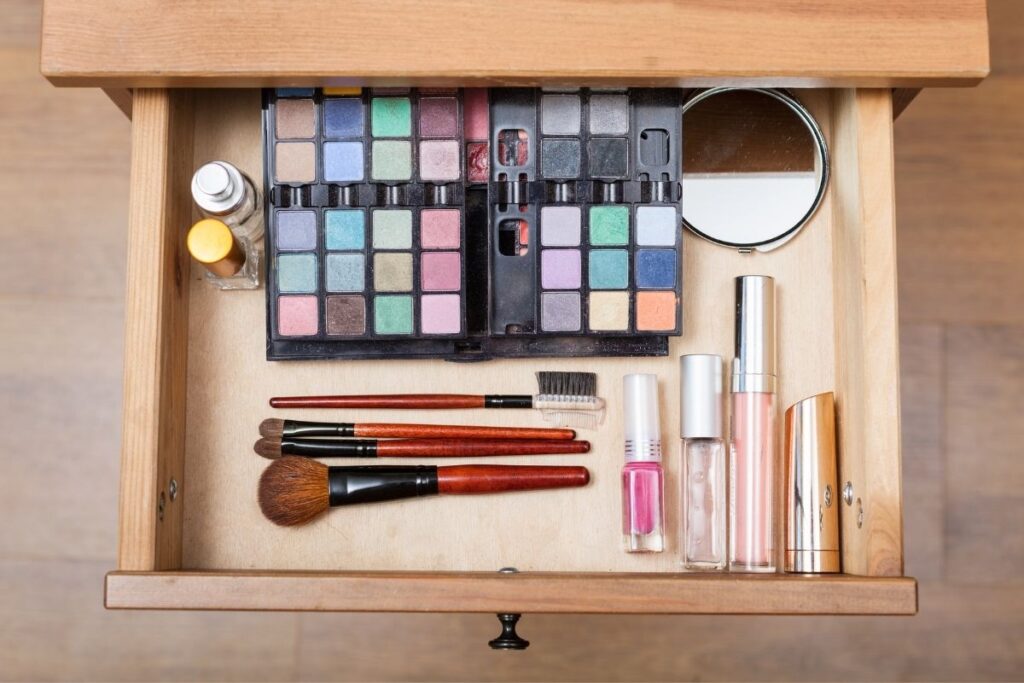 makeup drawer