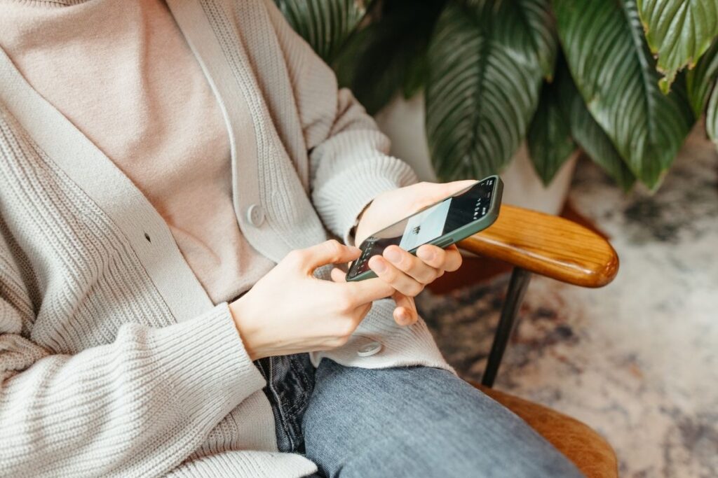 declutter phone