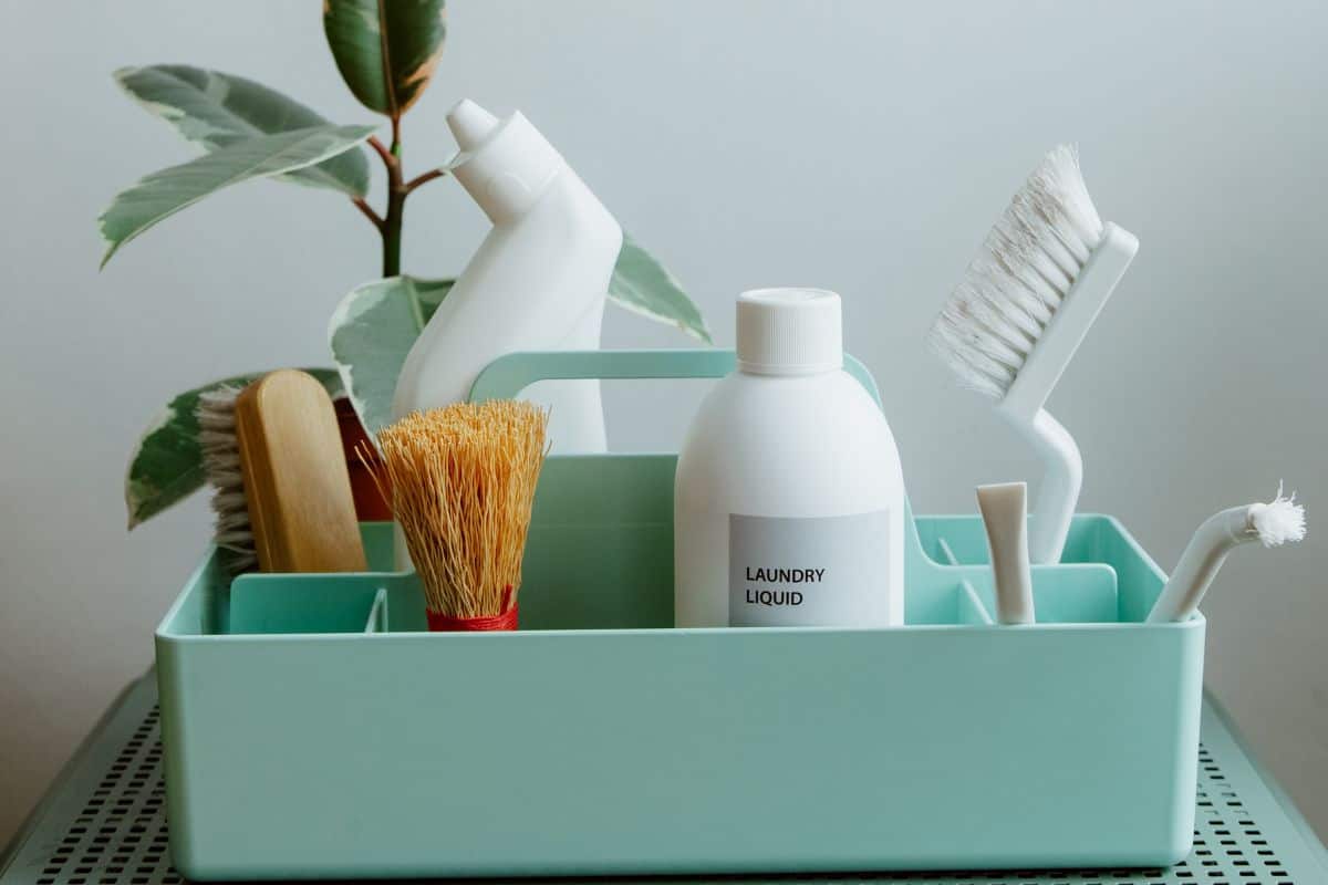 15 of the BEST Cleaning Tools - Creative Home Keeper