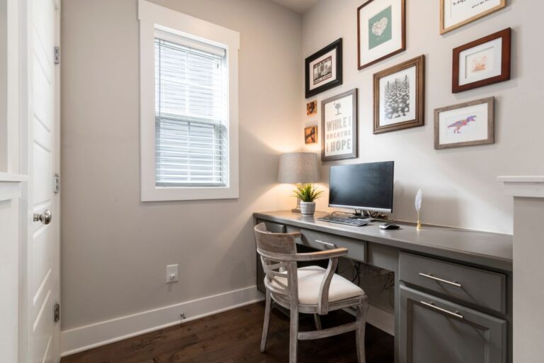 The Best Way to Organize Paper Files: 7 Tips for an Efficient Home Office