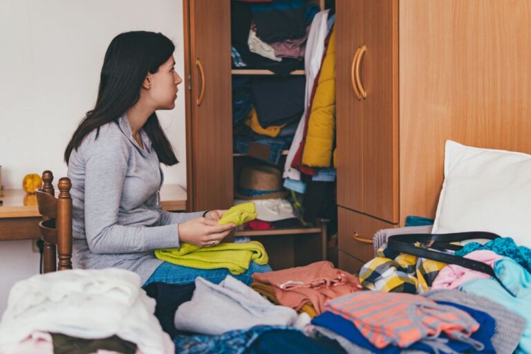 8 Important Questions to Ask When Doing a Closet Clean-Out