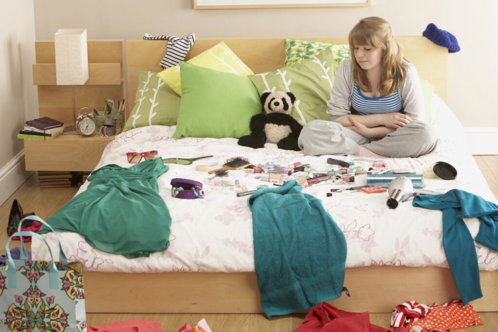 motivate your teen to declutter