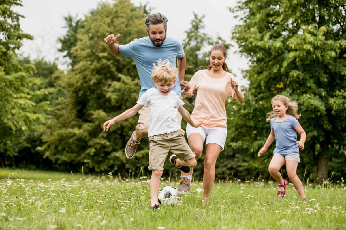 Children Outside Spring How to Encourage Your Children to Spend More Time Outdoors This Spring ...