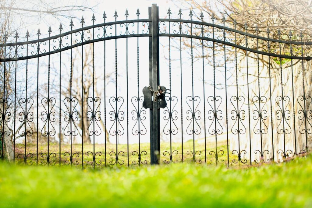 creating healthy boundaries in your life