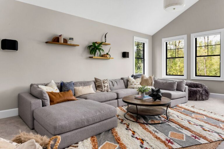 Decluttering When You Don’t Have Time: 4 Tips to Make Progress Today