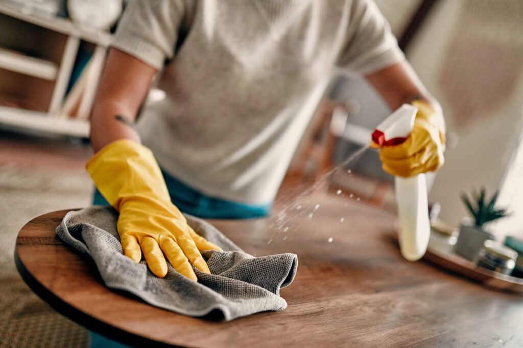 keep your home clean with a busy schedule