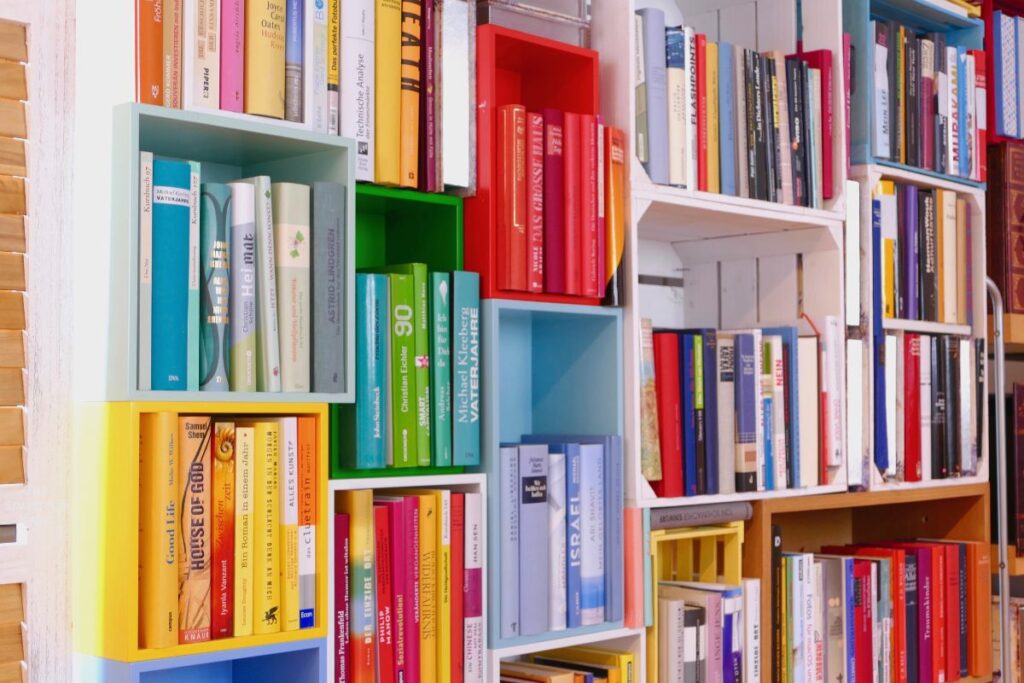 organizing trends that are on their way out