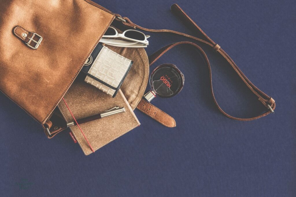 purse with items spilling out of it