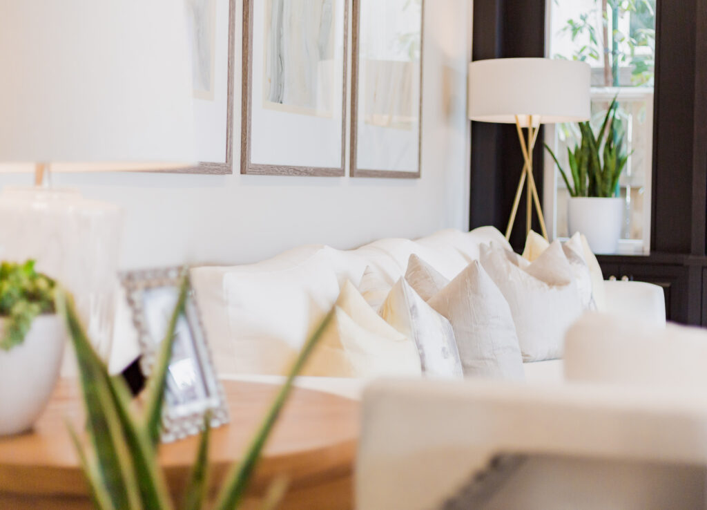 things minimalists don't buy in the spring